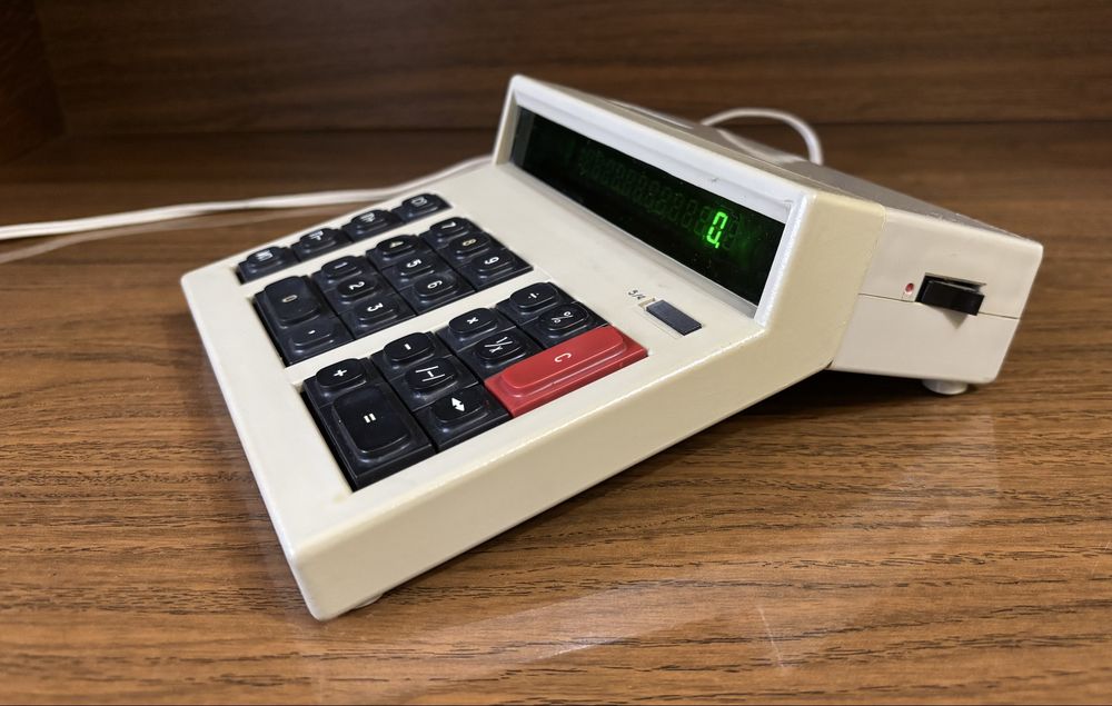 Микрокалькулятор Электроника МК-42, СССР