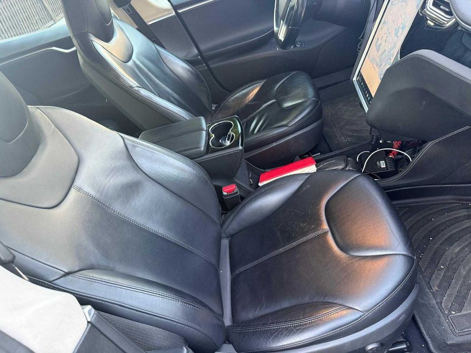 Vand Tesla Model S 85kw