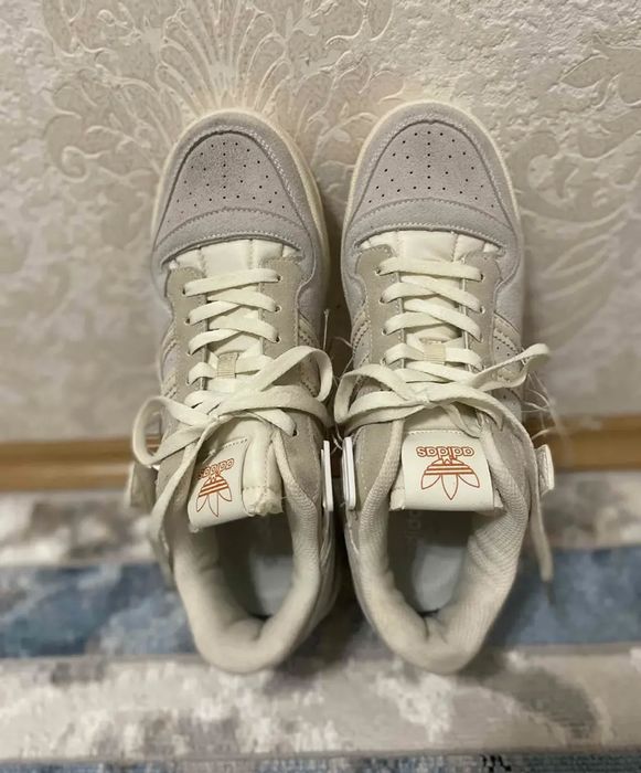 adidas forum 84 кроссовки