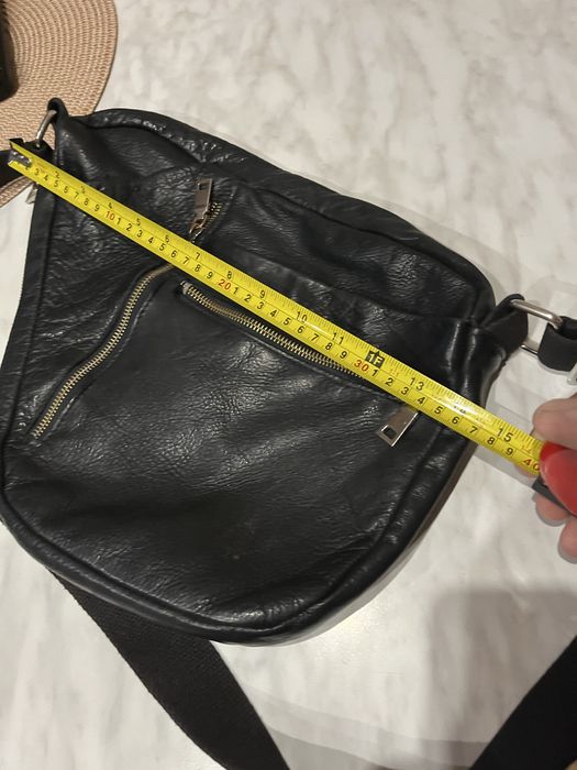 Мъжка чанта за през рамо