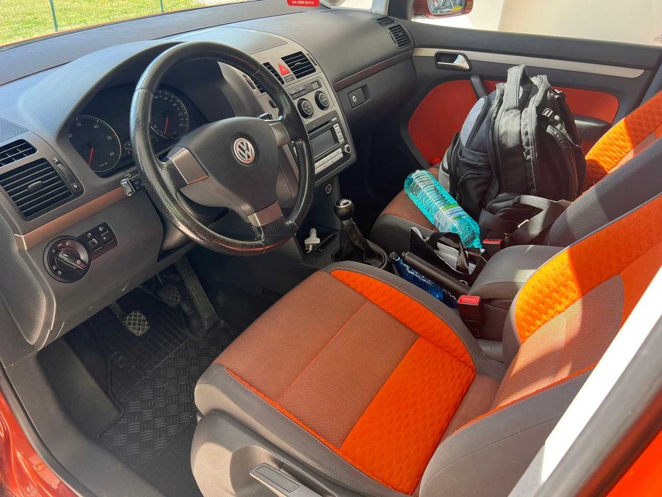 VW Touran CROSS 1.9 105