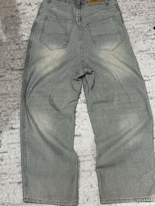 Джинсы Balenciaga