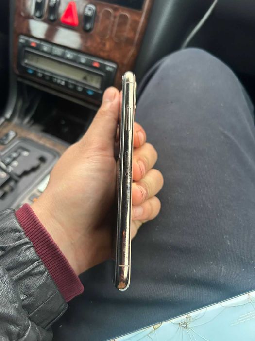 Айыон xs 256гб продам или обмен