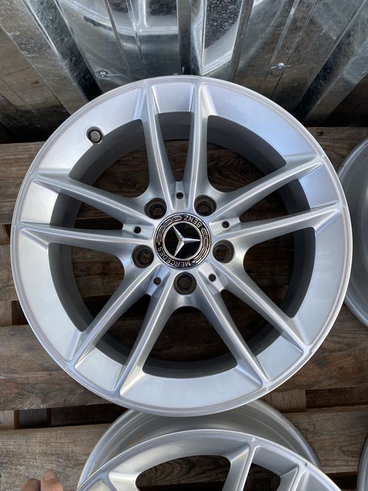 16 цола 5 х 112 мм Мерцедес , A Класа , B , CLA , V , Вито , Виано