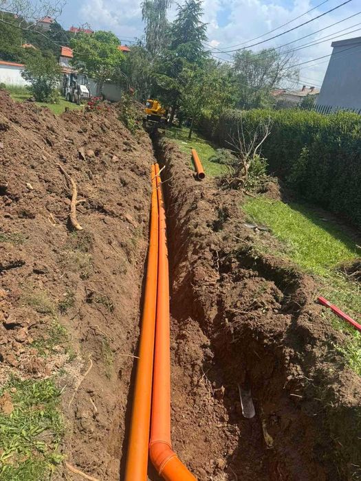 Услуги с Верижен мини багер, Комбиниран мини багер и самосвал