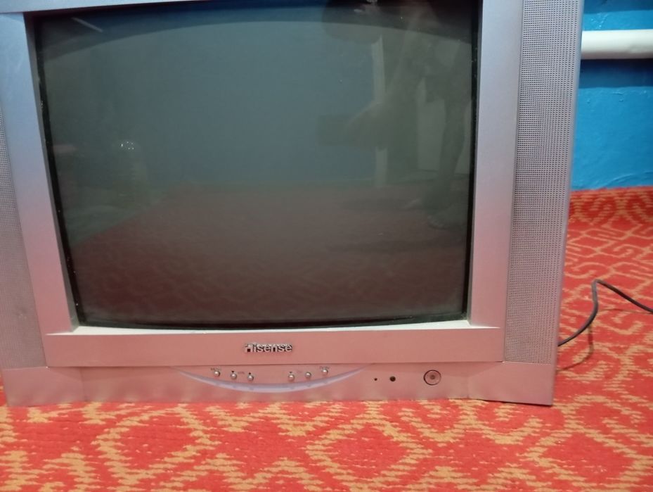 Hisence televizor sotiladi