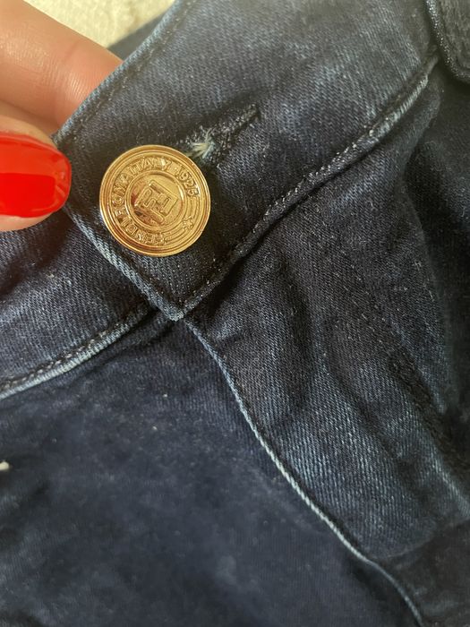 Джинсы скинни