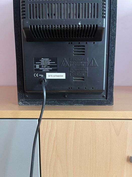 Тонколони и активен субуфер Pioneer