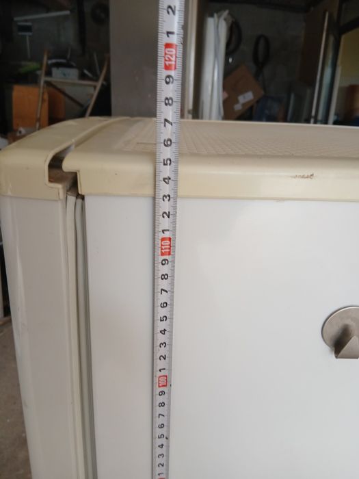 Хладилник с фризер за каравана А+