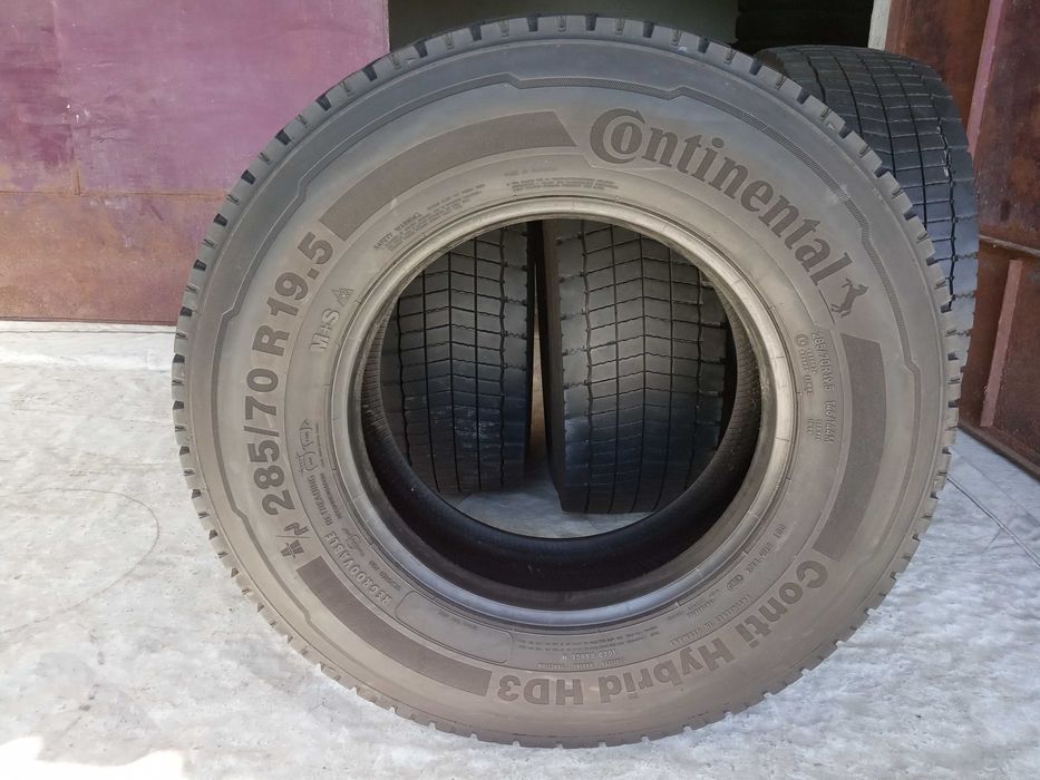 4 товарни гуми 285/70R19.5 Continental Hybrid HD3 146/144M M+S DOT2020
