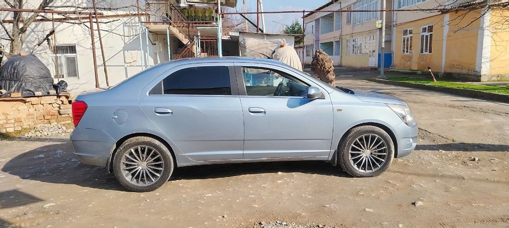 Коболт 2015 сотилади срочно.