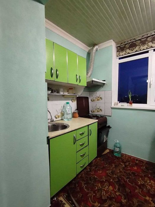 Сдается 3х комнатная квартира ор.р Чевар остановка цена 250 у.е