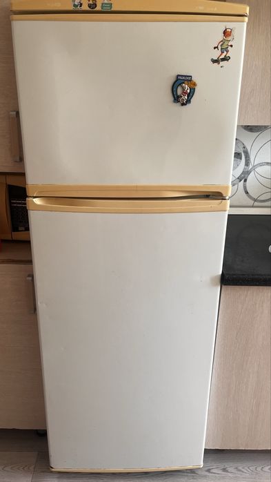 Продам холодильник рабочий