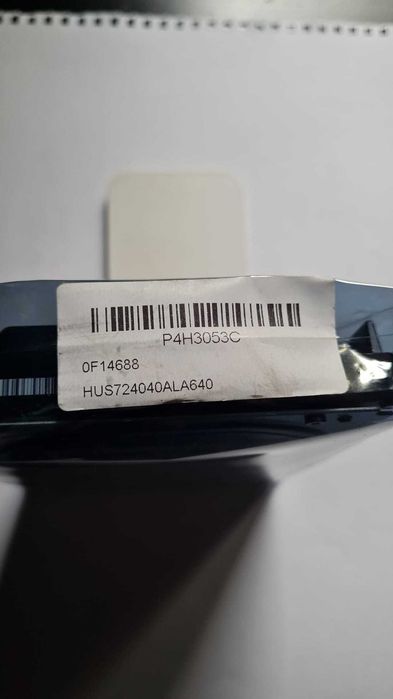 Твърд диск HGST Ultrastar 7K4000 (модел: HUS724040ALA640)
