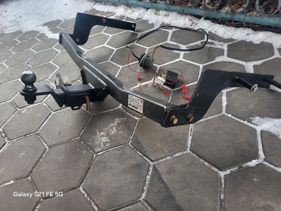 Фаркоп рено аркана