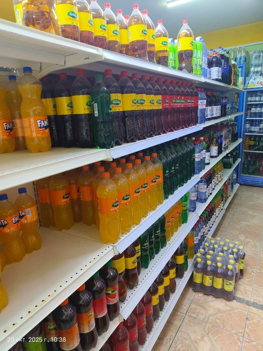 Стеллаж, полка, витрина, касса, торговые оборудование для магазина