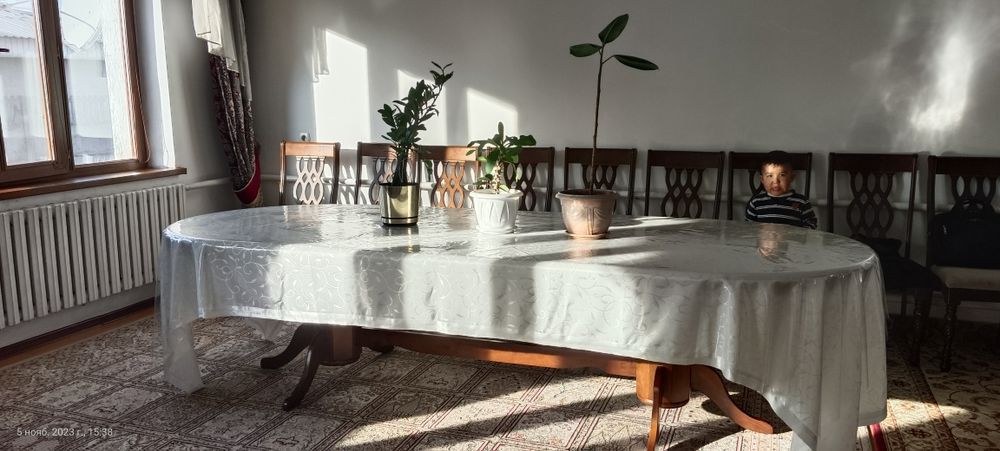 Стол большой Малайзия