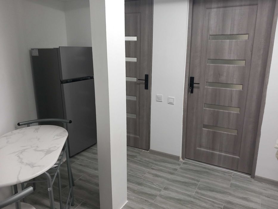 Proprietar/Garsonieră 26 mp | Piața Unirii | 5 min Metrou | Mobilată & utilată/renovata prima inchiriere