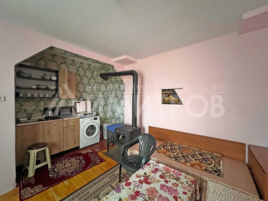 Продава се Къща в Нови пазар - 55 кв.м за 418 €/кв.м - Снимка #16