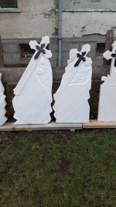 Monumente funerare - respect etern pentru cei dragi!