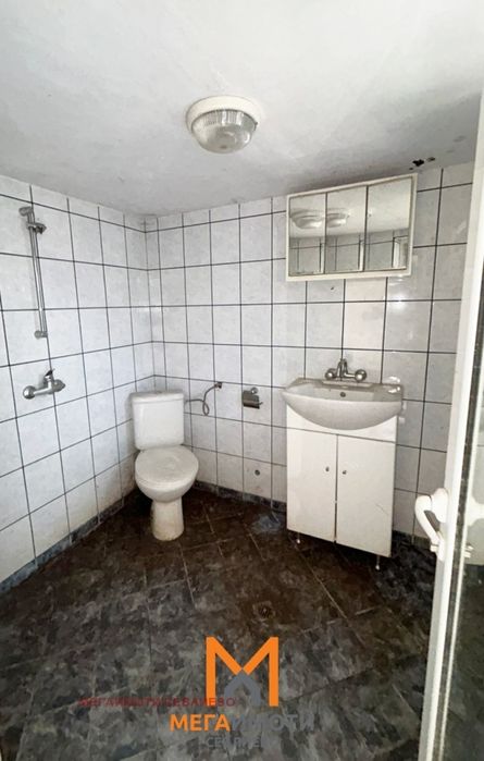 Продава се Къща в Севлиево - 206 кв.м за 186 €/кв.м - Снимка #16