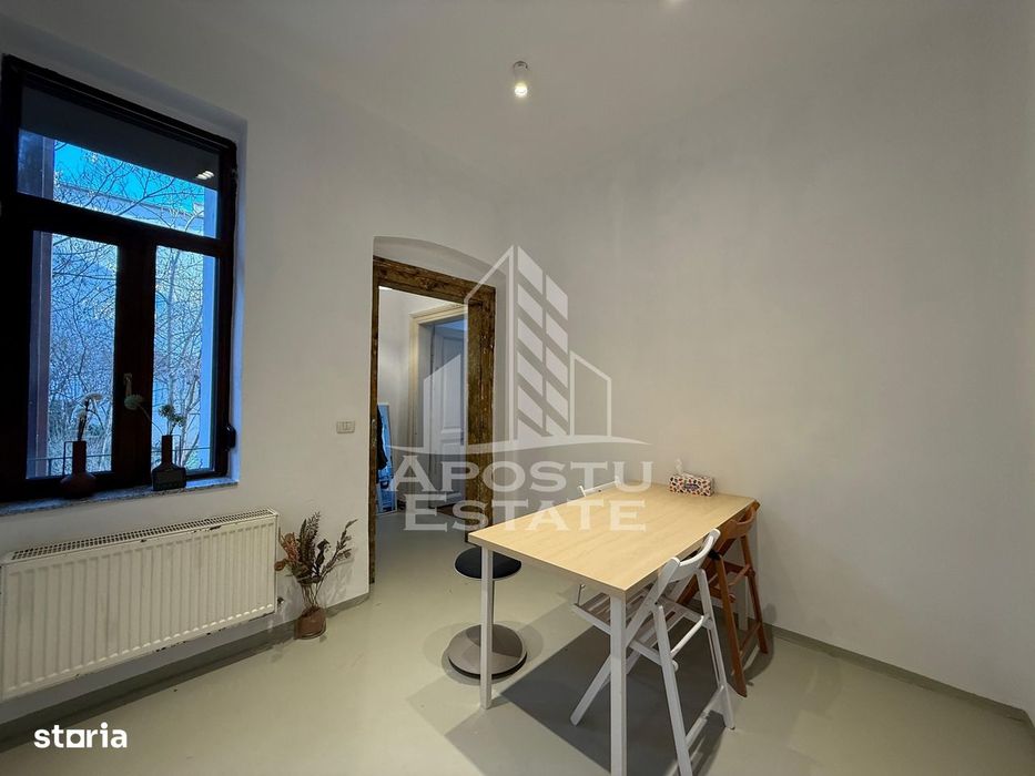 Apartament 3 camere, parter înalt,  plus garsonieră complet amenajată