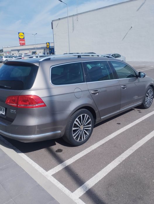 Volkswagen Passat B7 panoramic alcantara