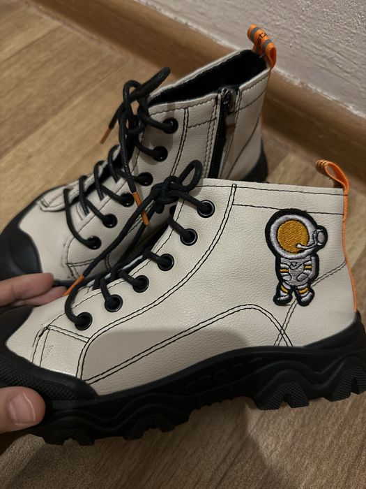 Обувь для осень ботинки