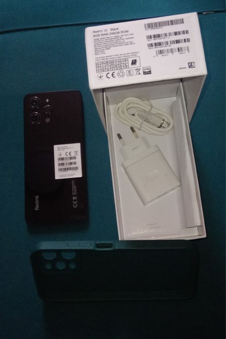Xiaomi Redmi 12 12/256 ГБ