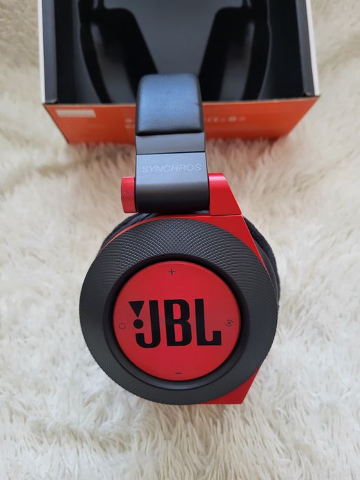 Наушники JBL E50 Bluetooth