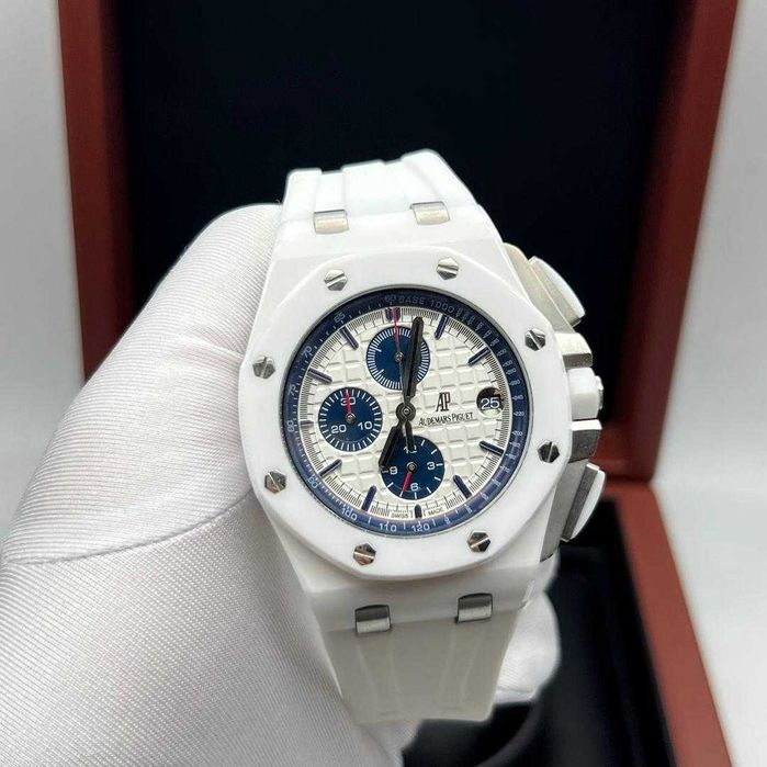 Audemars Piguet Royal Oak Offshore Chrono White cu mecanism quartz