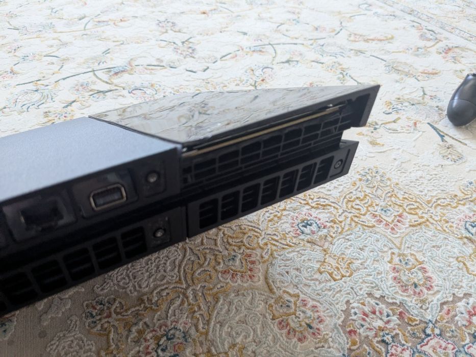 Прошитая PlayStation 4 FAT 500GB