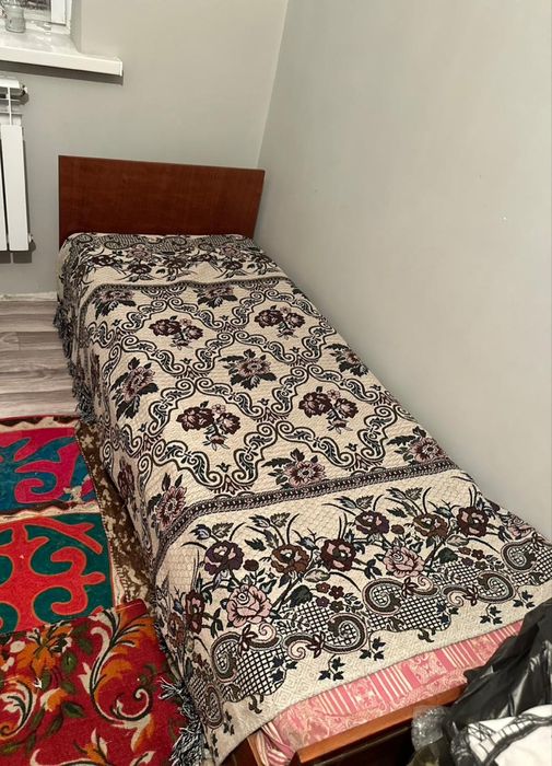 Кровати 2 шт одинаковые