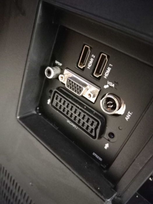 Телевизор Crown 43" инча (109.22 cm) Full HD LED TV, DVB-T/, HDMI, USB