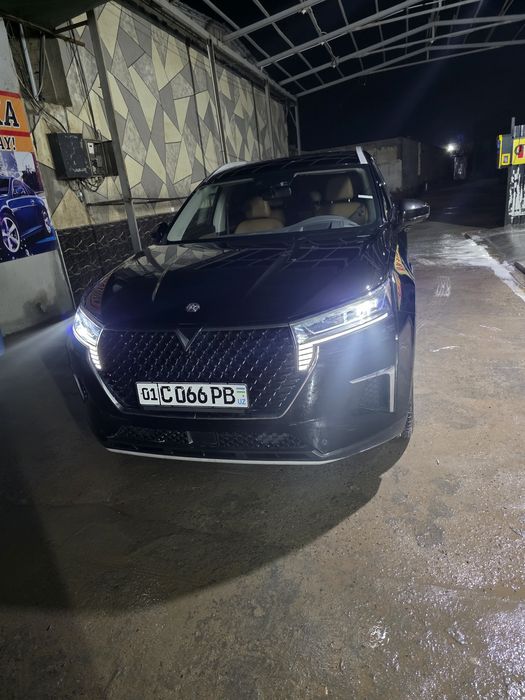 Nissan venucia 2022 gibrid