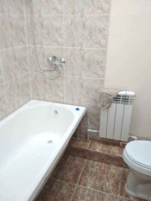 Шаҳар марказидан 2 хонали уй