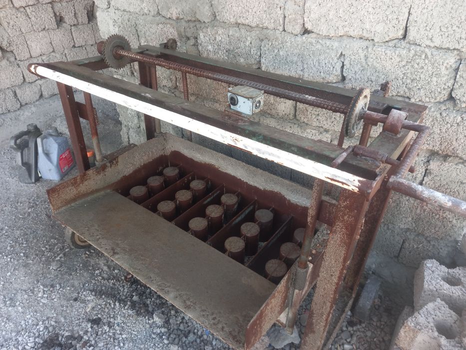 Shlakablok qolib sotiladi