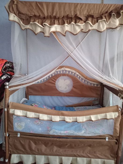 Yosh bolalar yotoģi