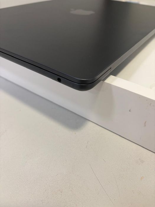 MacBook Air 15 m2 8/512