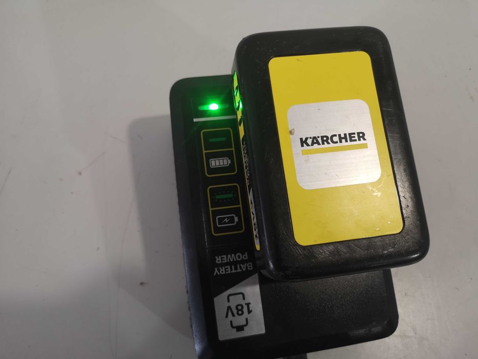 Зарядно Karcher 18V Li-ion   2.5A 65W