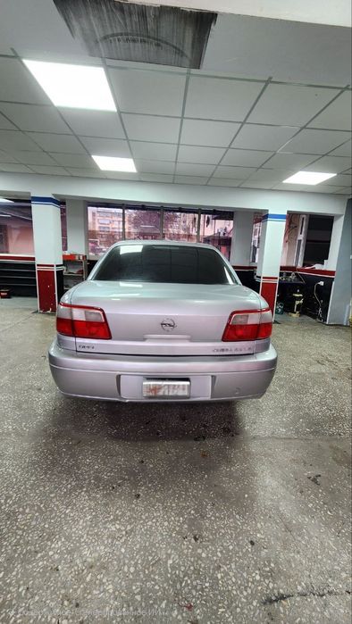 Opel Omega B 2.2