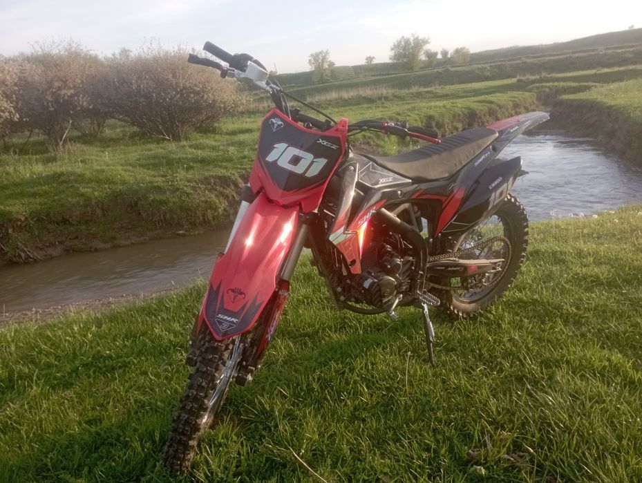 Продам Эндуро 300куб