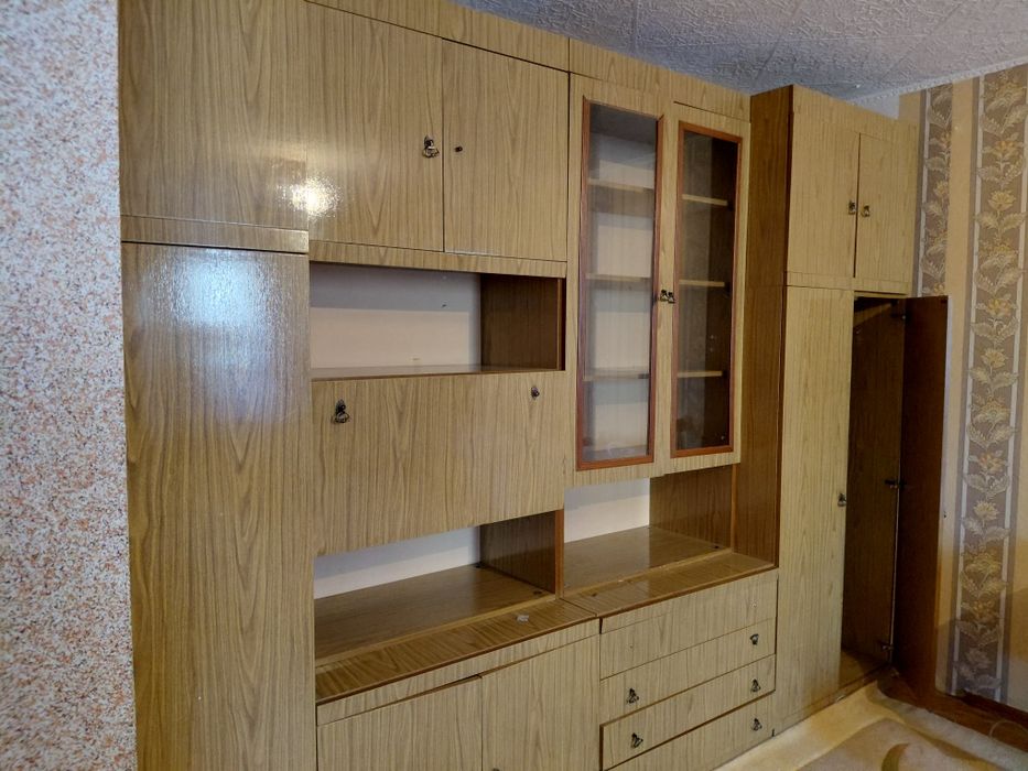 Отдам даром шкаф