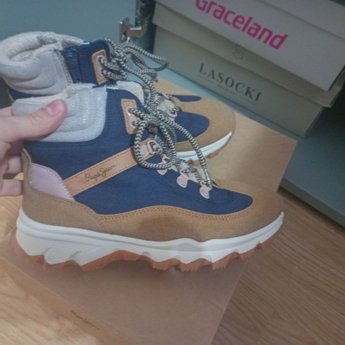 Зимни непромокаеми боти Peppe Jeans