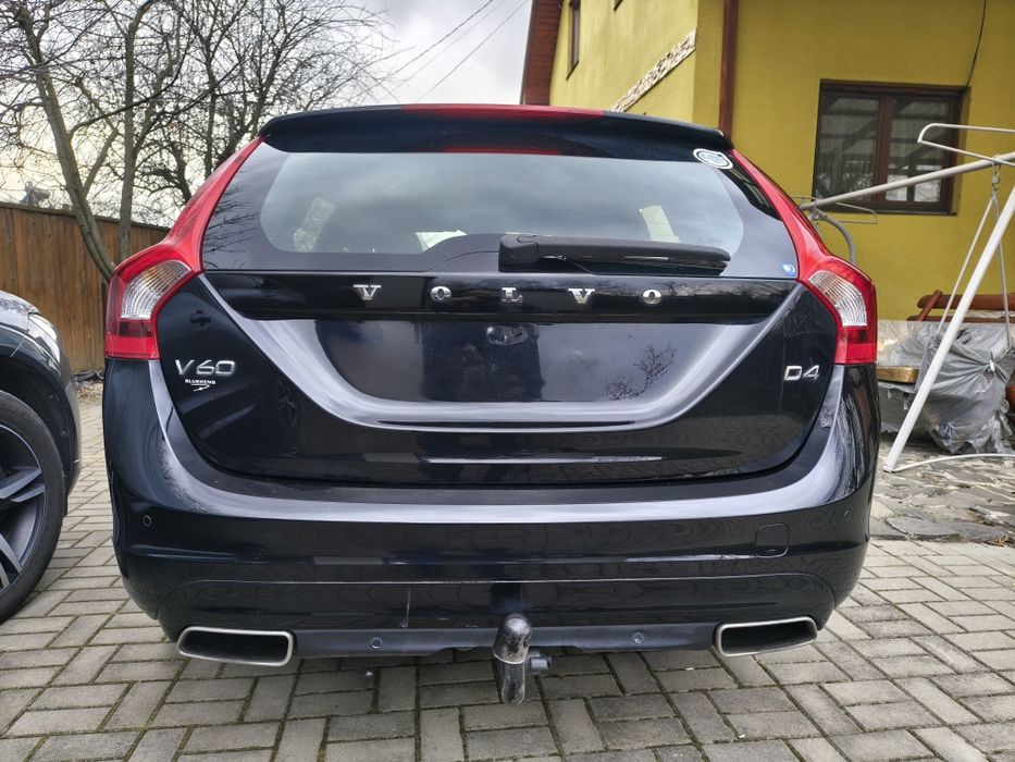 Volvo V60 mașină personală