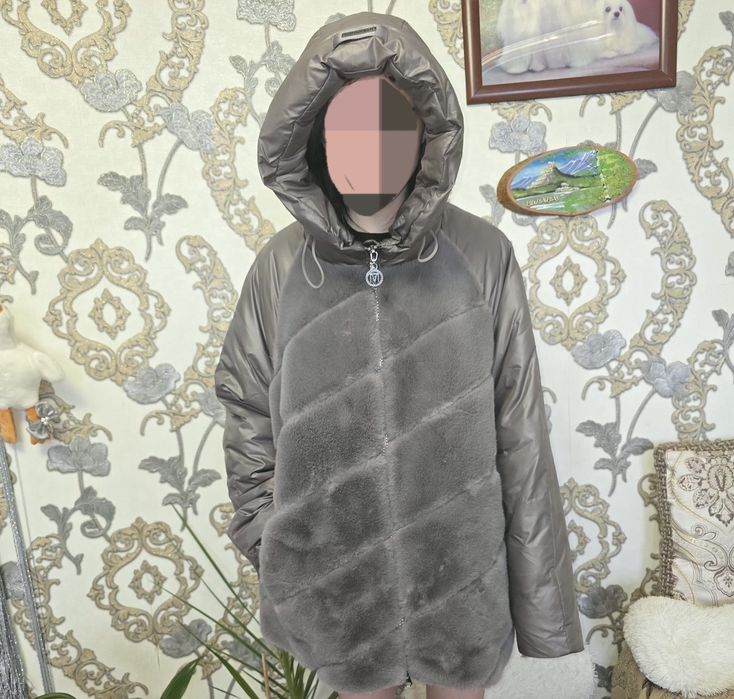 Продам куртку размер 54-56