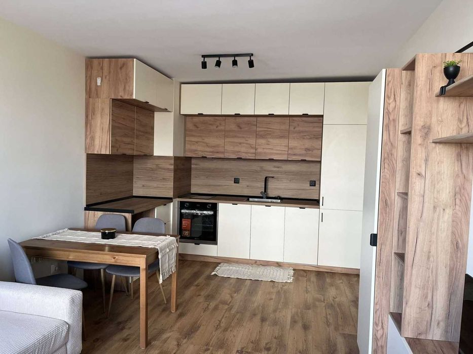 Дава се под наем Двустаен апартамент в София, Банишора - 60 кв.м за 675 € - Снимка #1