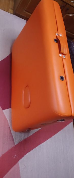 Masă de masaj cu înălțime reglabilă