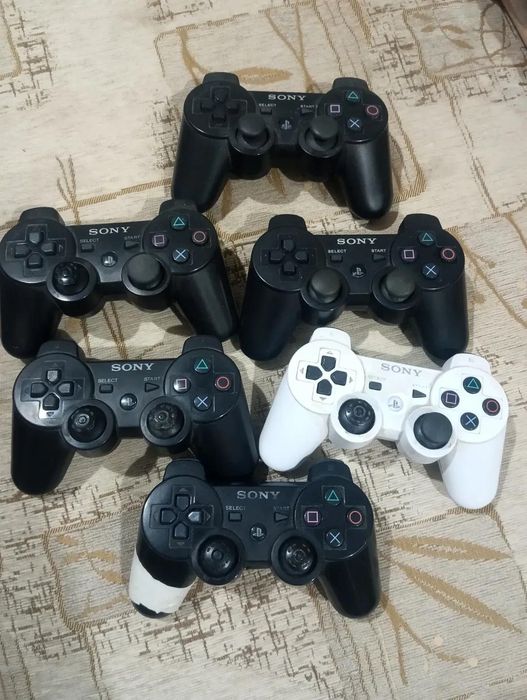 Продам Sony playstation 3