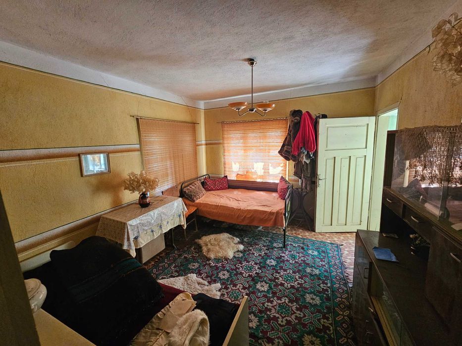 Продава се Къща в с. Елхово, Област Стара Загора - 120 кв.м за 107 €/кв.м - Снимка #11